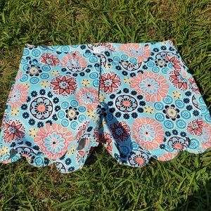 Crown and Ivy floral twill dress shorts